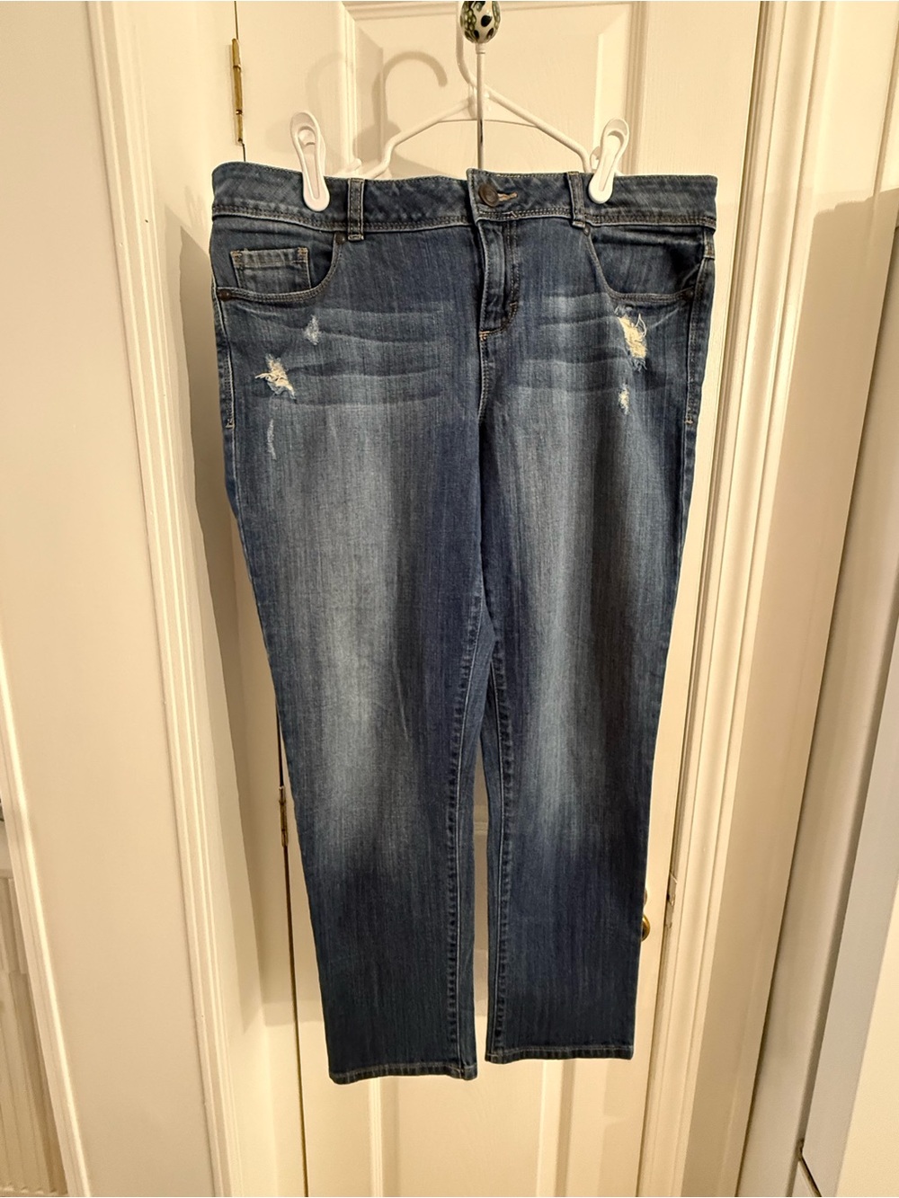 LC Lauren Conrad Mid-Blue Distressed Crop Jeans
